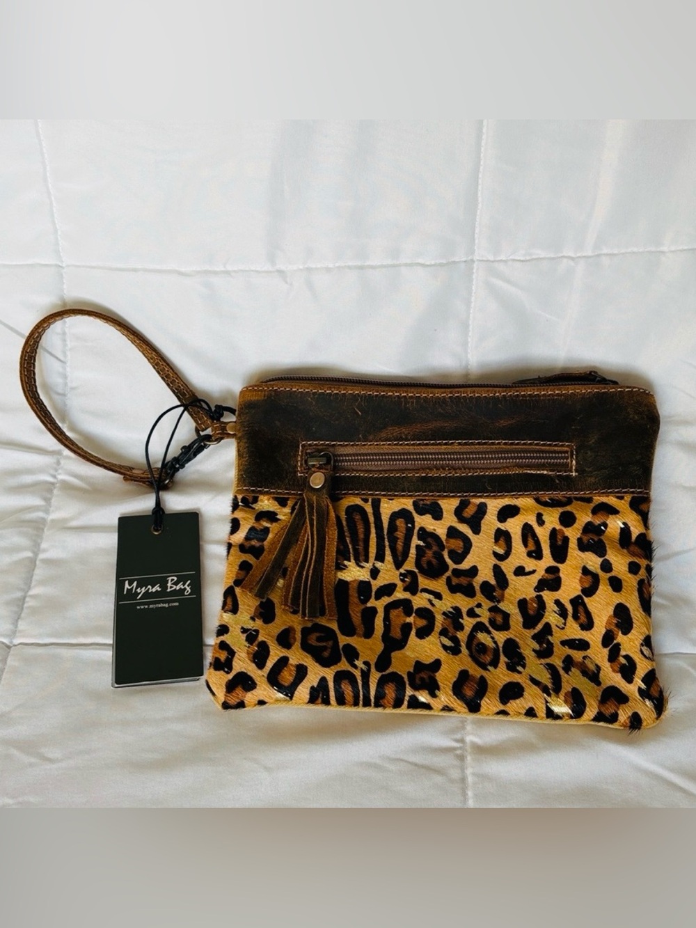 🐆✨ Myra Bag Leopard Wristlet with Metallic Gold Pops